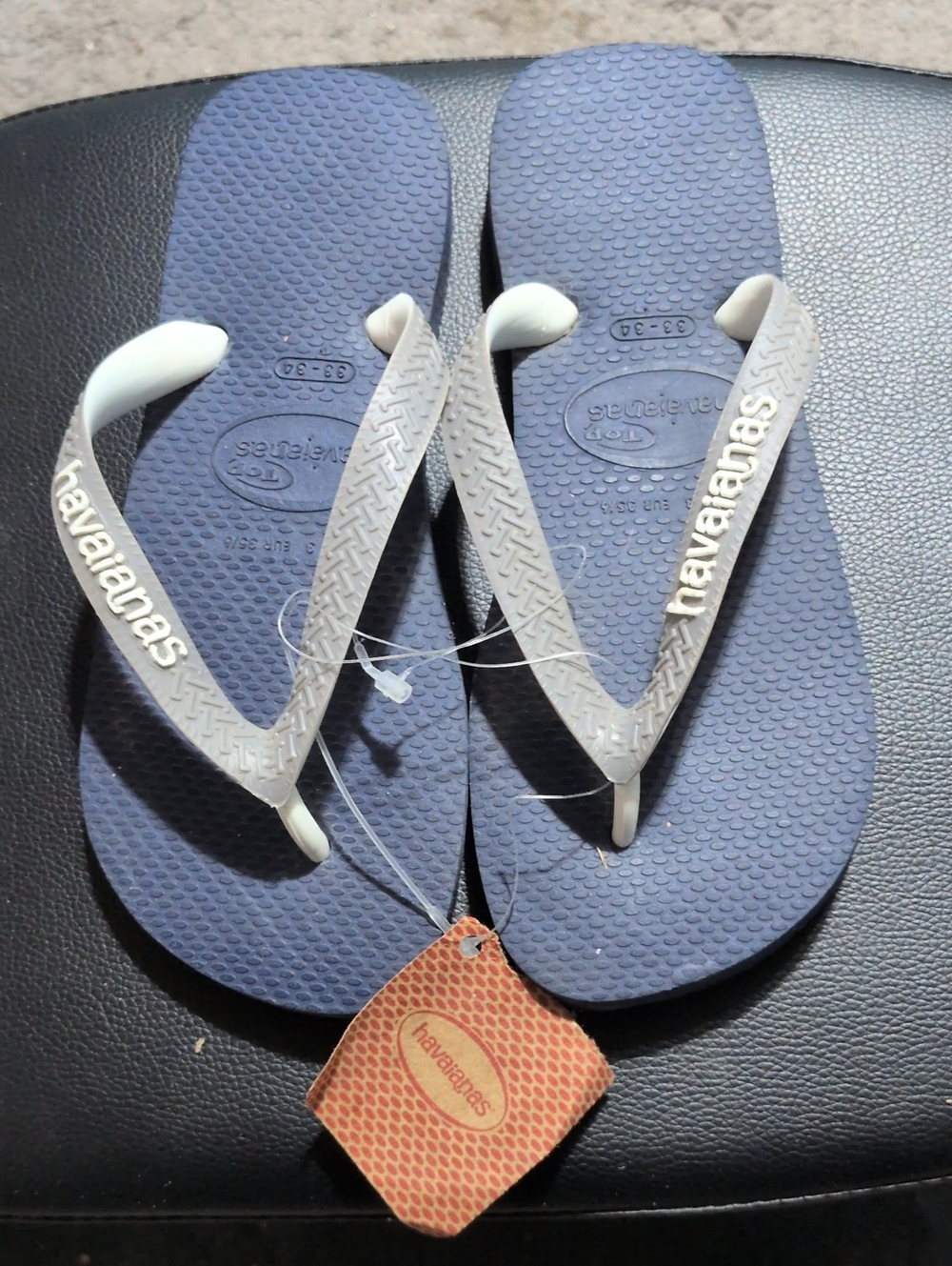 Flip-flop sandals (Havaianas)